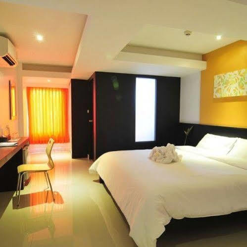 @24Boutique Hotel Nakhon Si Thammarat Exterior photo